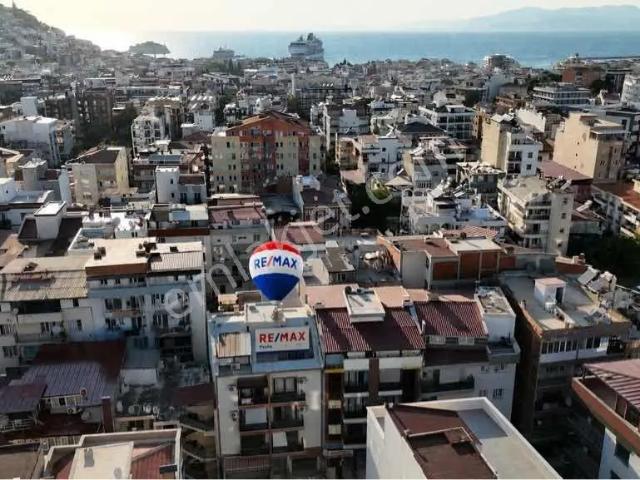 Kuşadasi, Aydin içerisinde satılık mülk