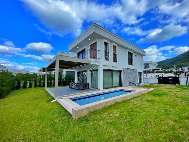 Kuşadasi, Aydin içerisinde satılık Villa