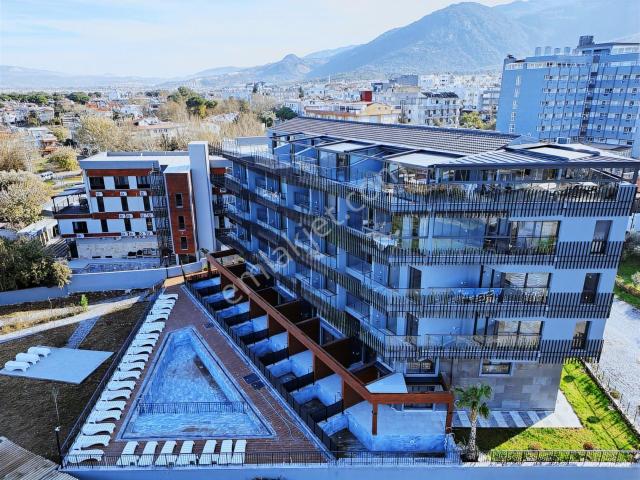 Kuşadasi, Aydin içerisinde satılık mülk