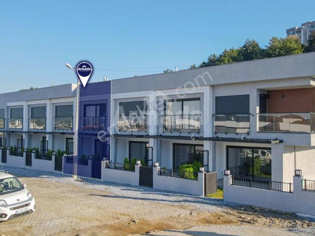 Kuşadasi, Aydin içerisinde satılık Villa