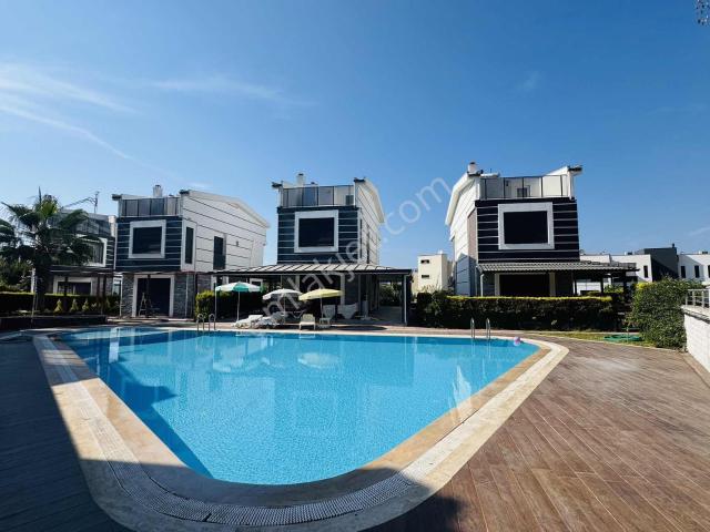 Kuşadasi, Aydin içerisinde satılık Villa