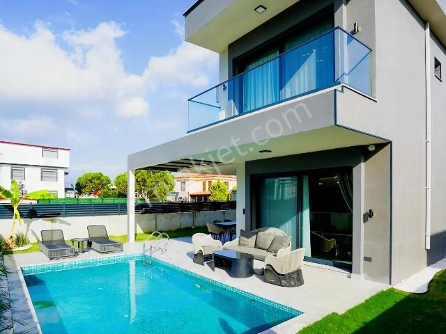Kuşadasi, Aydin içerisinde satılık Villa