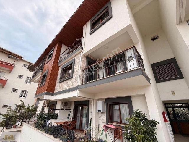 Kuşadasi, Aydin içerisinde satılık mülk