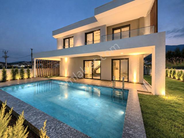 Kuşadasi, Aydin içerisinde satılık Villa