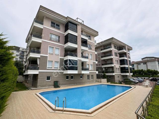 Kuşadasi, Aydin içerisinde satılık mülk
