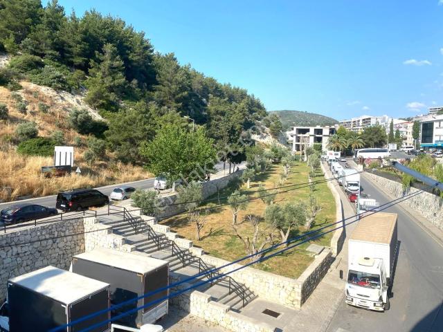 Kuşadasi, Aydin içerisinde satılık mülk