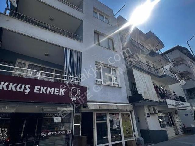 İkiçeşmelik, Kuşadası içerisinde kiralık mülk