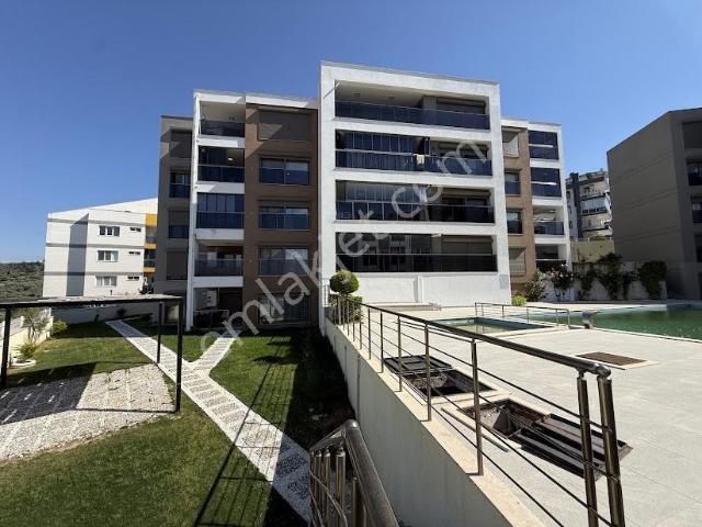 Kuşadasi, Aydin içerisinde satılık mülk