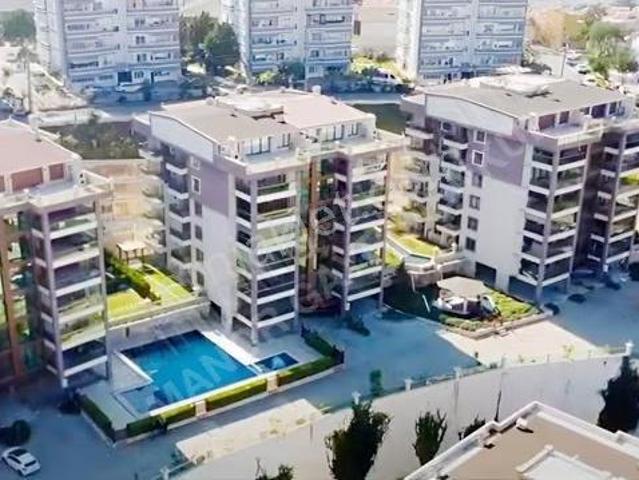 Kuşadasi, Aydin içerisinde satılık Residence