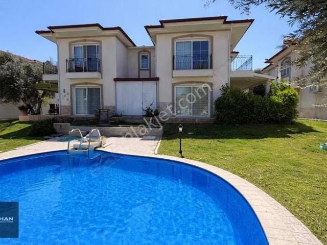 Kuşadasi, Aydin içerisinde satılık Villa