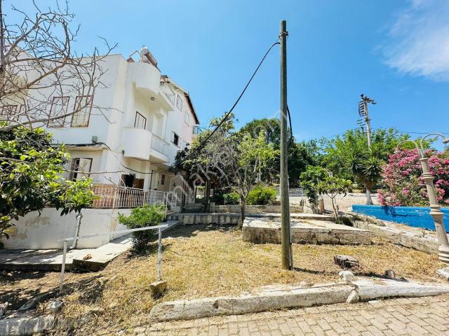 Kuşadasi, Aydin içerisinde kiralık Villa