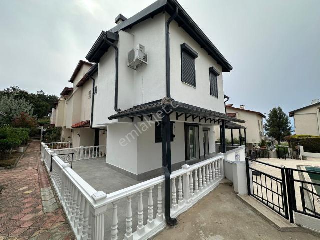 Kuşadasi, Aydin içerisinde satılık Villa