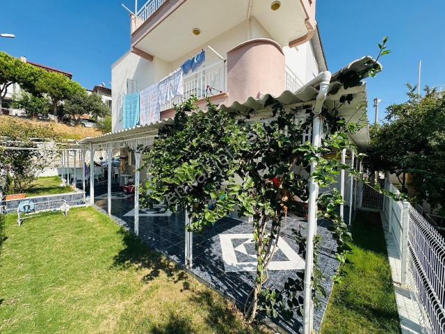 Kuşadasi, Aydin içerisinde satılık Villa