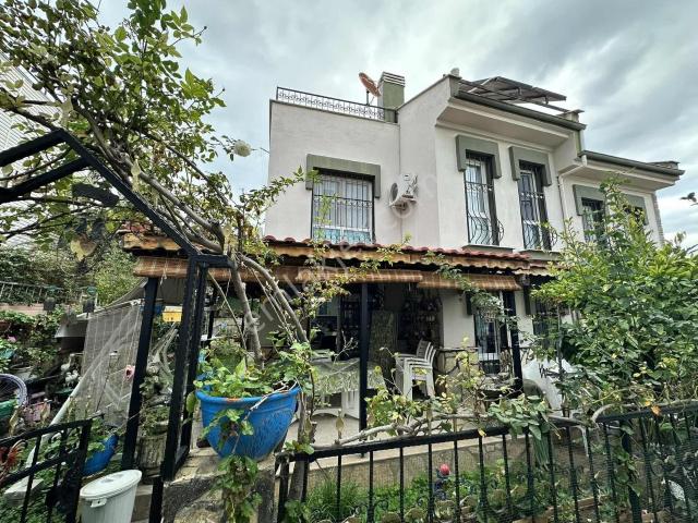 Kuşadasi, Aydin içerisinde satılık Villa
