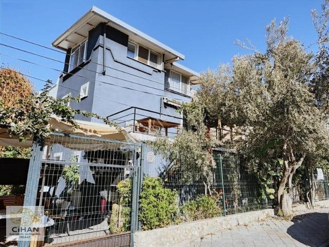 Kadınlar Denizi, Kuşadası içerisinde satılık Villa
