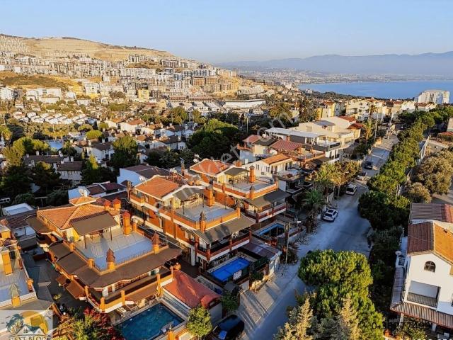 Kuşadasi, Aydin içerisinde satılık Villa