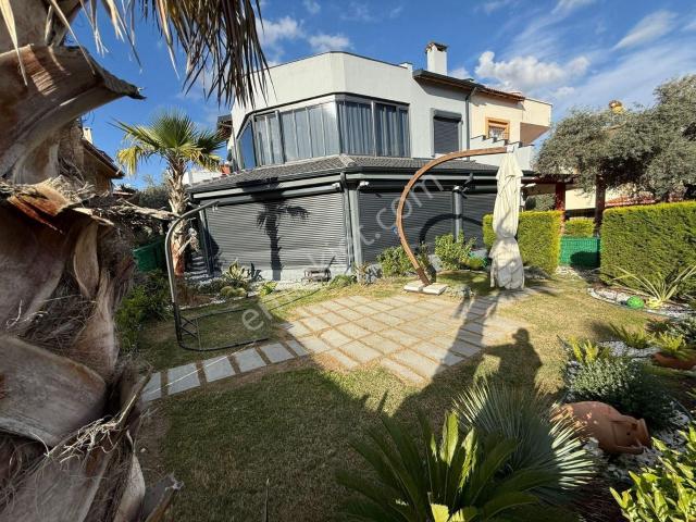 Kuşadasi, Aydin içerisinde satılık Villa