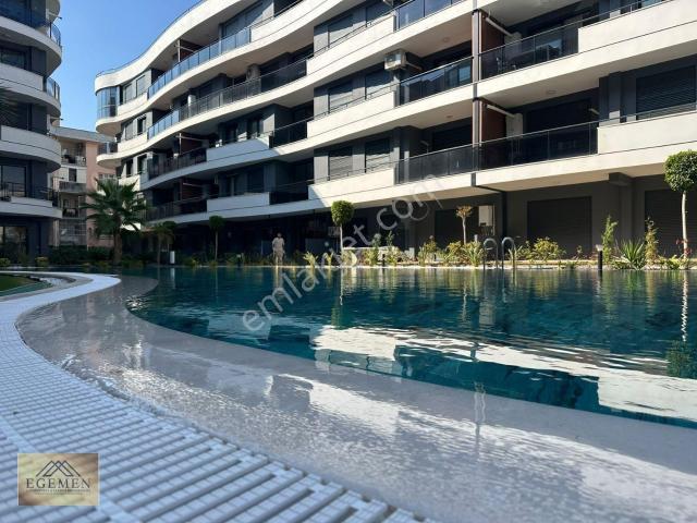Kadınlar Denizi, Kuşadası içerisinde kiralık mülk