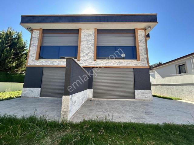 Kadınlar Denizi, Kuşadası içerisinde satılık Villa