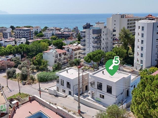 Kuşadasi, Aydin içerisinde satılık mülk