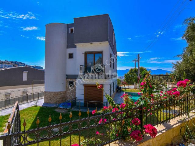 Değirmendere, Kuşadası içerisinde satılık Villa