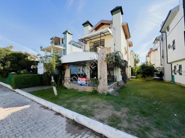 Karaova, Kuşadası içerisinde kiralık Villa