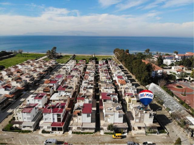 Kuşadasi, Aydin içerisinde satılık Arsa