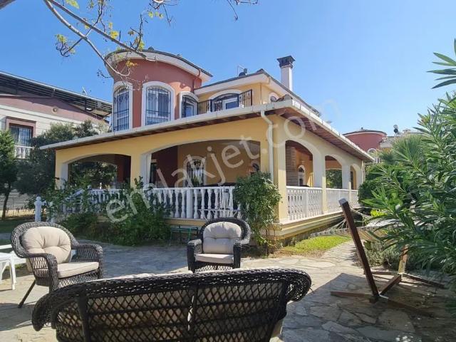 Kuşadasi, Aydin içerisinde satılık Villa