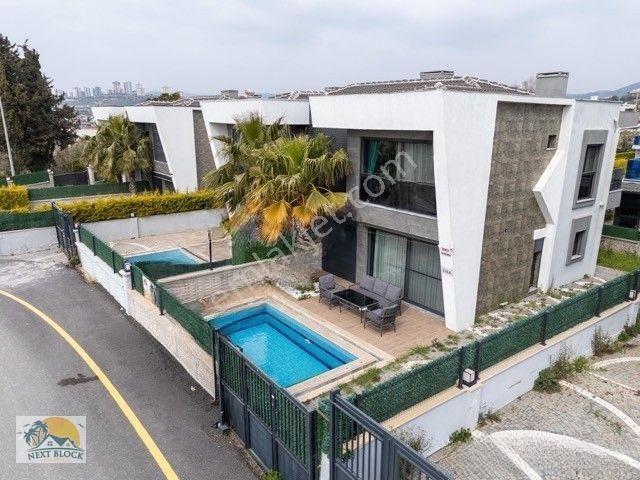 Kuşadasi, Aydin içerisinde satılık Villa