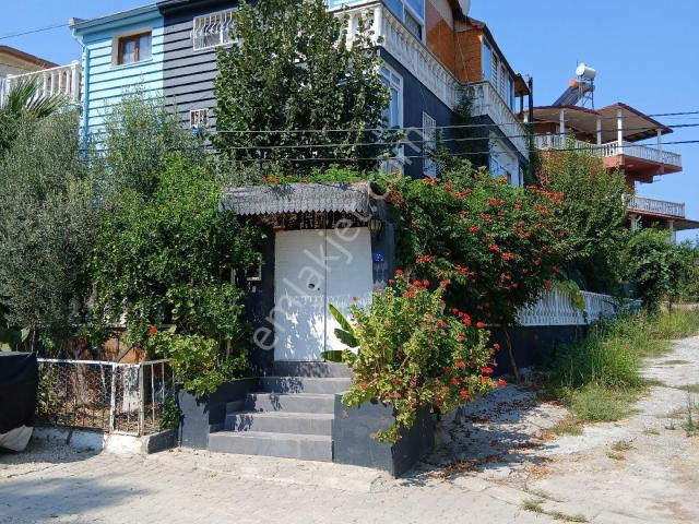 Kuşadasi, Aydin içerisinde satılık Arsa