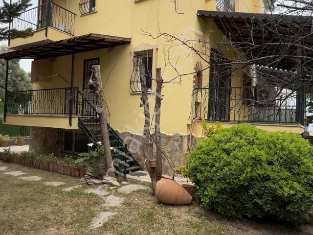 Kuşadasi, Aydin içerisinde satılık Villa