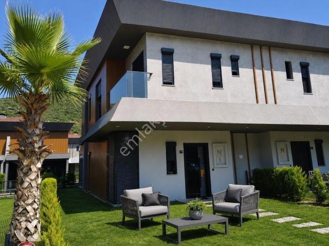 Kuşadasi, Aydin içerisinde satılık Villa