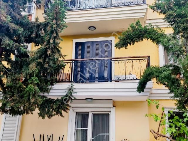 Kuşadasi, Aydin içerisinde satılık mülk