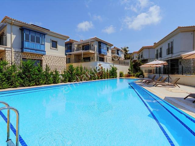Kuşadasi, Aydin içerisinde satılık Villa