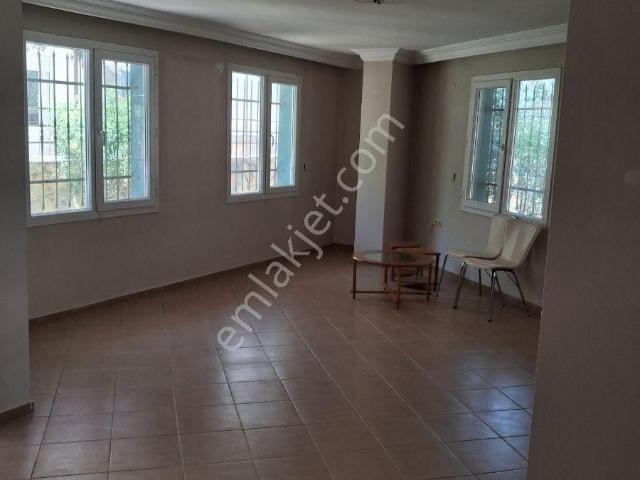 Kuşadasi, Aydin içerisinde kiralık mülk