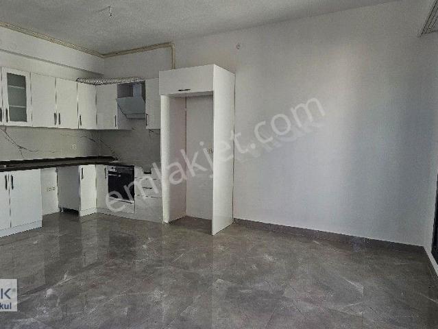 Türkmen Mahallesi, Kuşadası içerisinde kiralık mülk