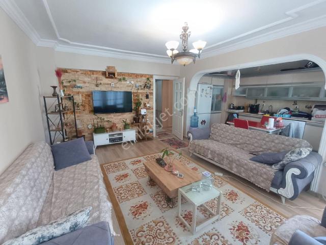 Kuşadasi, Aydin içerisinde satılık mülk