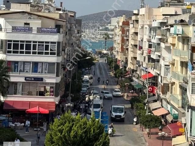 Kuşadasi, Aydin içerisinde satılık Ofis