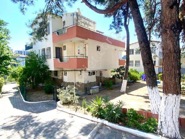 Kuşadasi, Aydin içerisinde satılık Villa