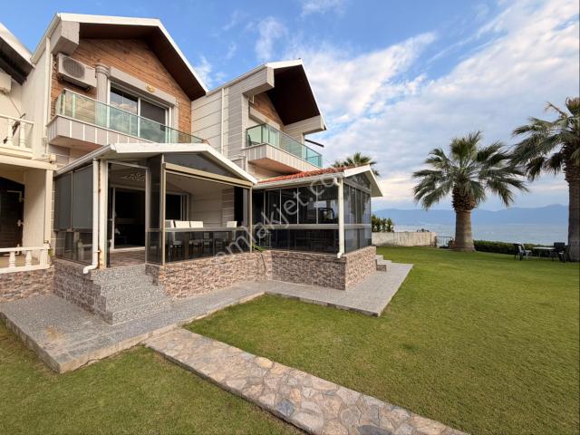 Kuşadasi, Aydin içerisinde kiralık Villa