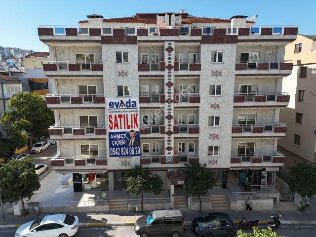 Kuşadasi, Aydin içerisinde satılık Bina