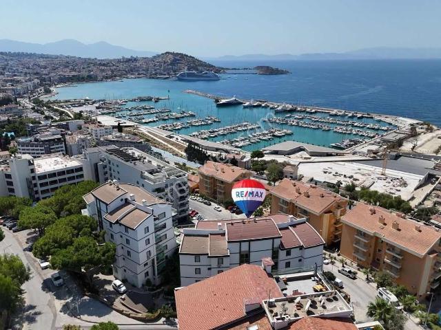 Kuşadasi, Aydin içerisinde satılık mülk