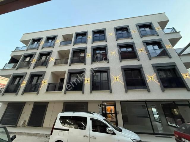 Cumhuriyet Mahallesi, Kuşadası içerisinde satılık mülk