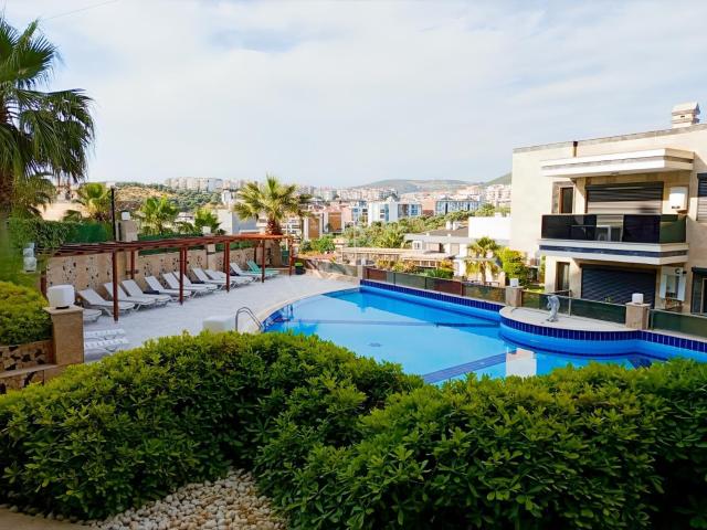İkiçeşmelik, Kuşadası içerisinde satılık mülk