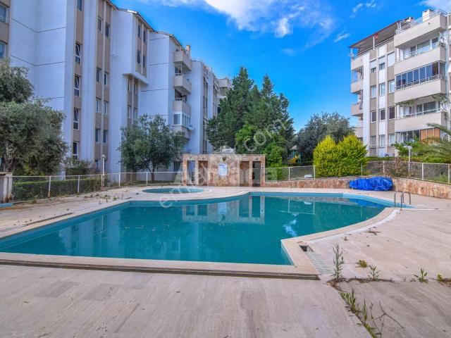 Kuşadasi, Aydin içerisinde satılık mülk