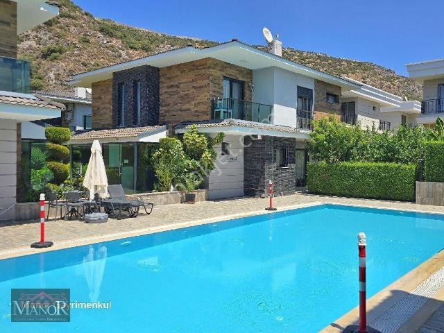 Kuşadasi, Aydin içerisinde satılık Villa