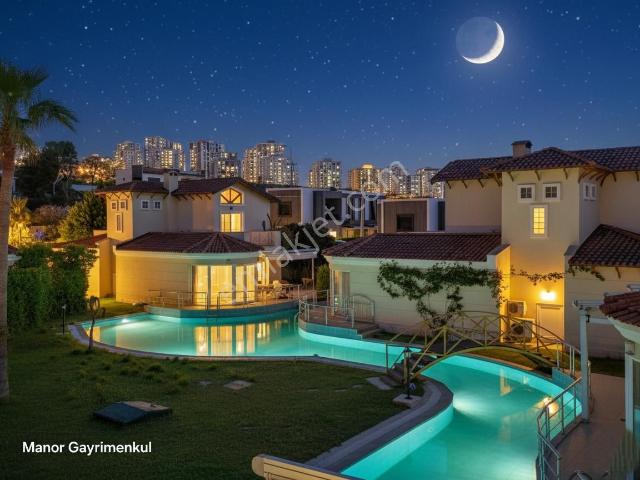 Kuşadasi, Aydin içerisinde satılık Villa