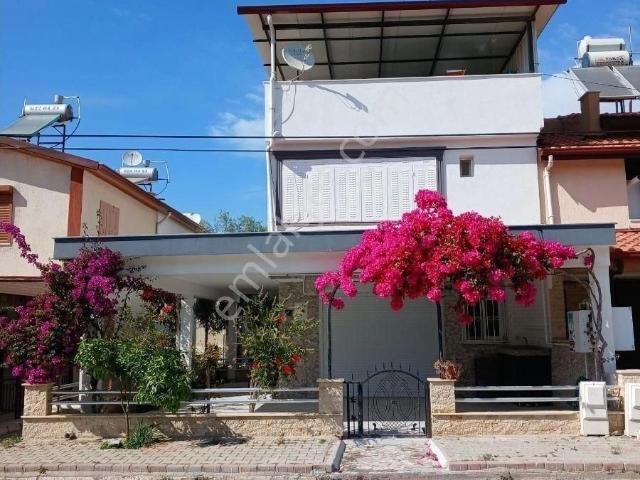 Kuşadasi, Aydin içerisinde kiralık Villa
