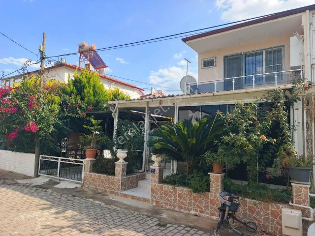 Karaova, Kuşadası içerisinde satılık Villa
