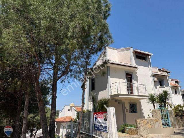Kuşadasi, Aydin içerisinde satılık Villa
